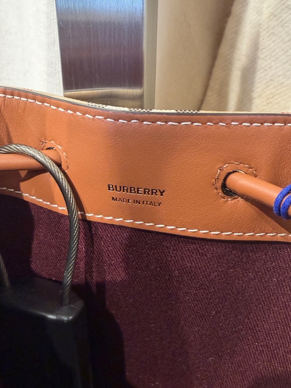 Burberry Beige Vintage Check Leather-Trim Drawstring Crossbody Bag - Picture 5 of 9